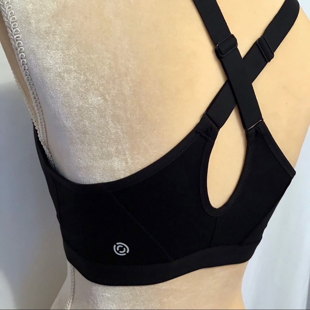 Core IO NWOT Sports Bra Women Various - Picture 7 of 10